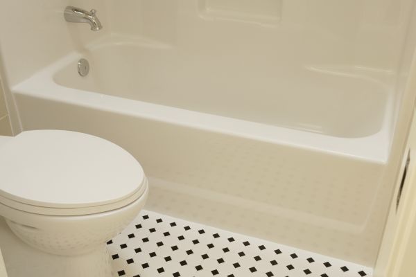 Fiberglass Tub Replacement in Angola